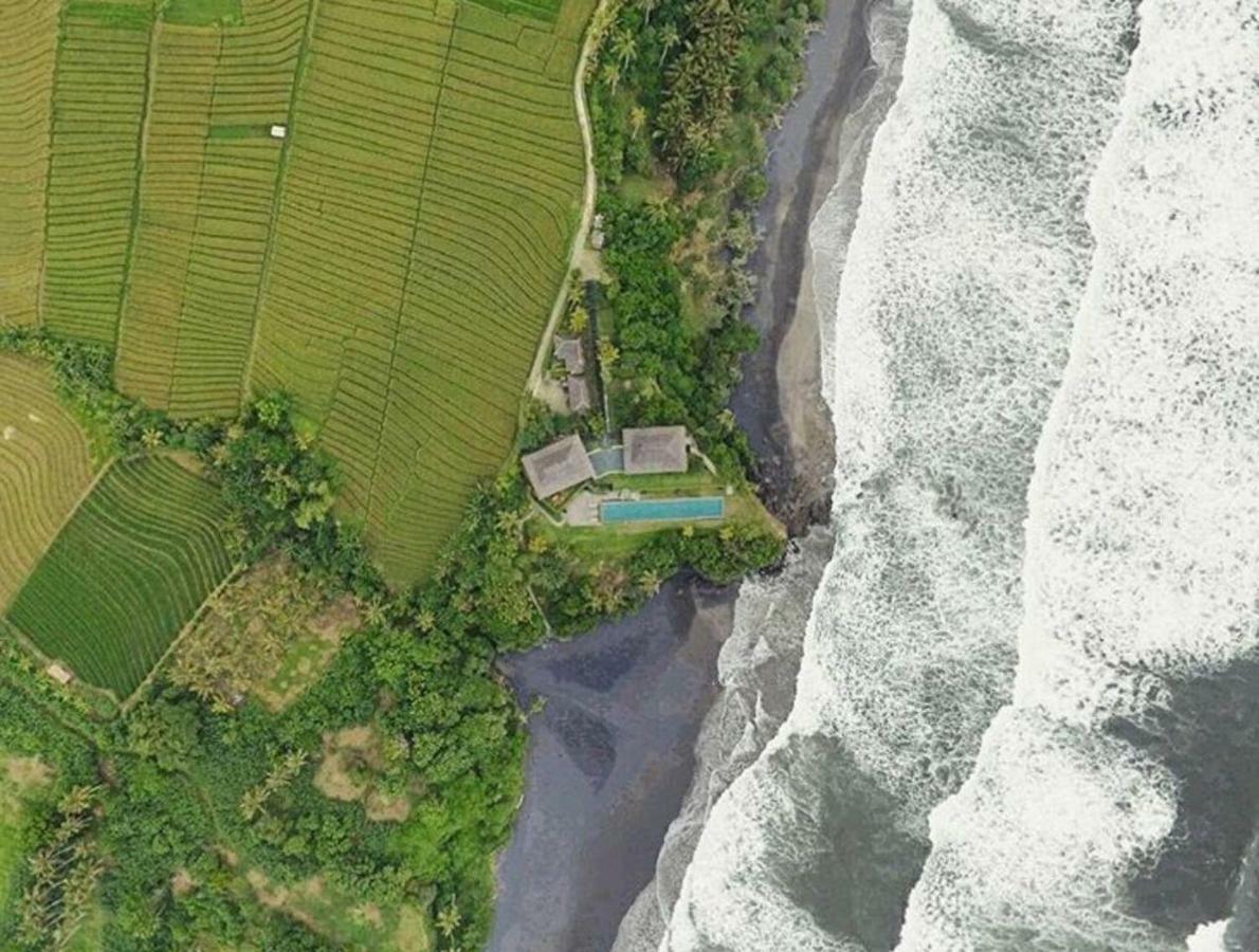 Bulung Daya Beach Villa Retreat 安达沙里 外观 照片
