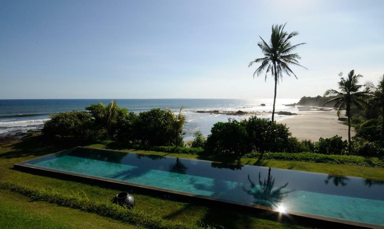Bulung Daya Beach Villa Retreat 安达沙里 外观 照片
